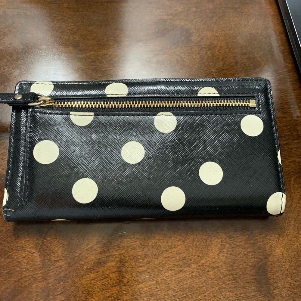 Kate Spade Wallet Black and Polka Dot - Picture 2 of 4